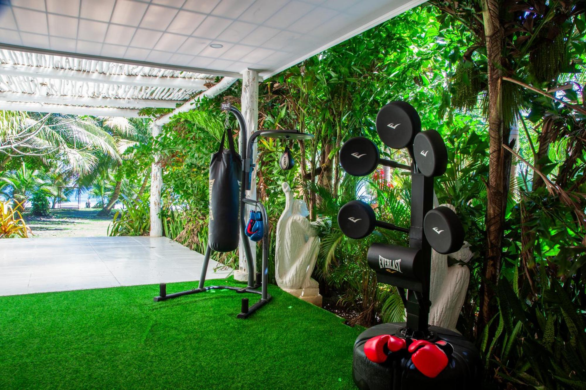 Le Cameleon Boutique Hotel Puerto Viejo de Talamanca Екстер'єр фото